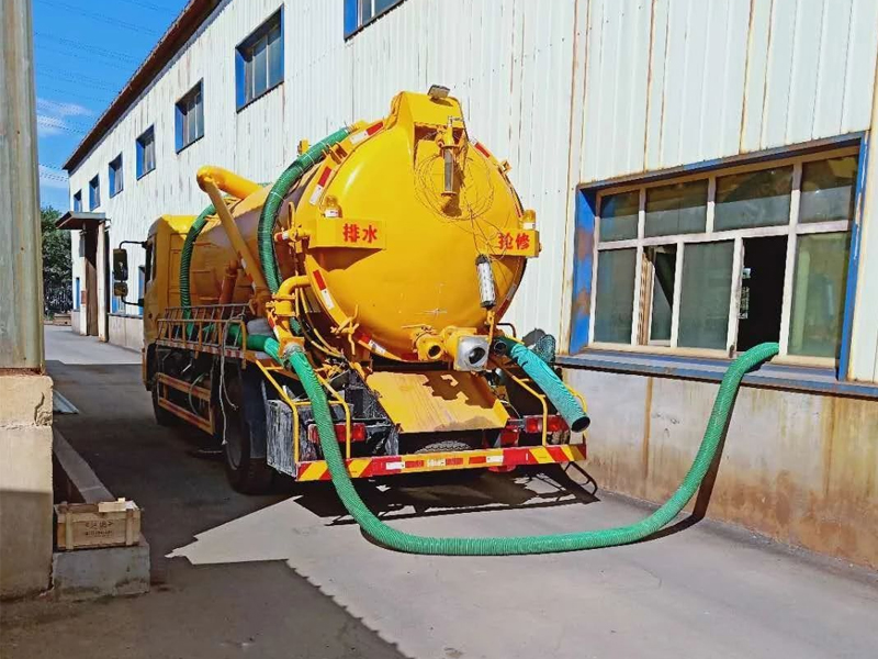 郭庄厂区化粪池清理