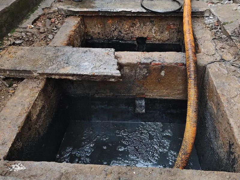 郭庄清理化粪池