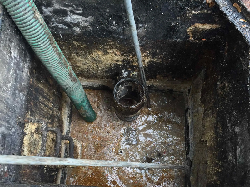 郭庄隔油池清理